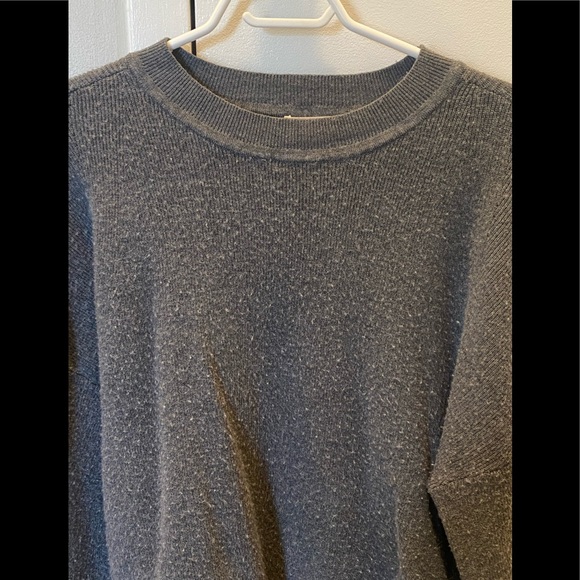 RD Style Grey Sweater w/ Elastic Waist - Picture 2 of 4
